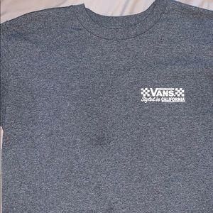 dark grey vans tee shirt